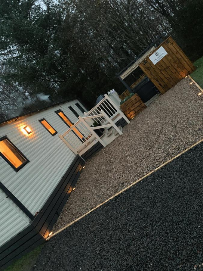 Percy Wood Lodge With Hot Tub Near Alnwick Swarland Exterior foto